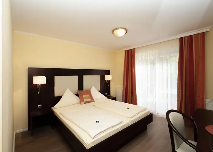 Hotel Gruene Tanne 3*