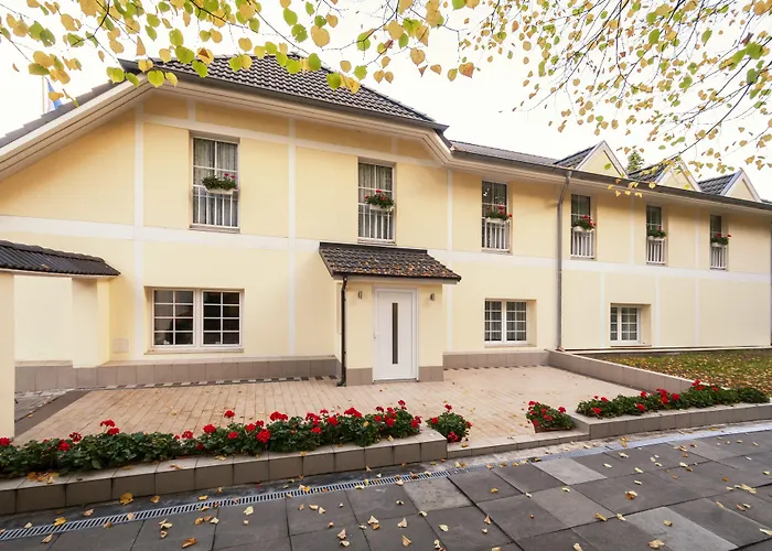 Gruene Tanne Hotel 3*